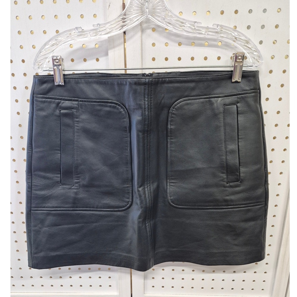 Trina Turk Black Sheep Leather Mini Skirt Front Pockets Size 8